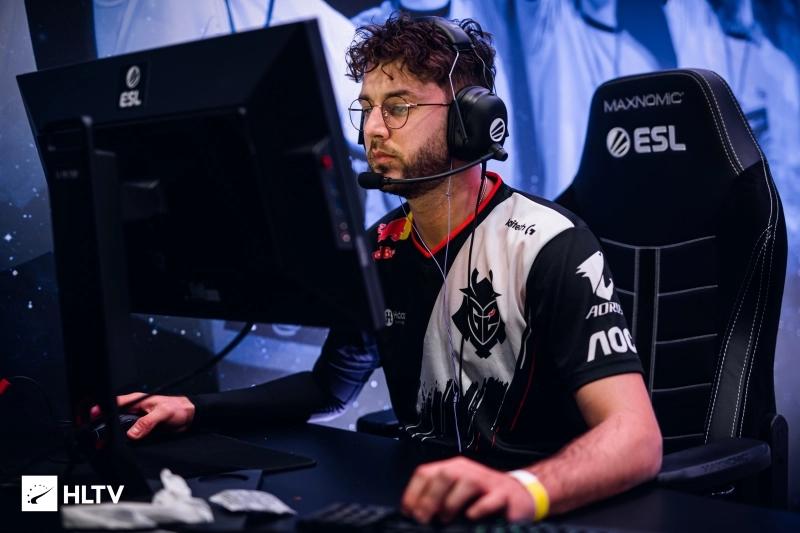 csgohunterjackz愿意为我做任何事这让我感到很有信心